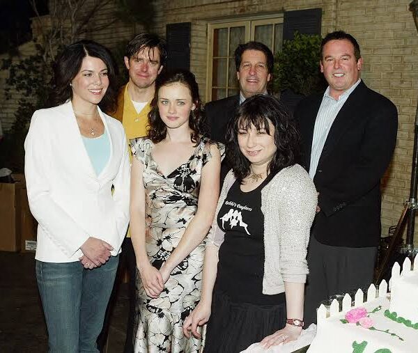Nanette Bledel: Biography, Family, Career, and Life Story